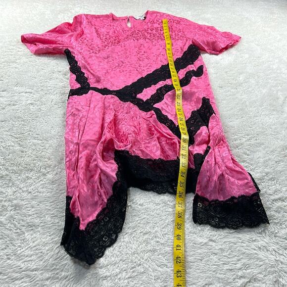 Koche pink satin and black lace cocktail party dress, size 44 or medium - Picture 4 of 7